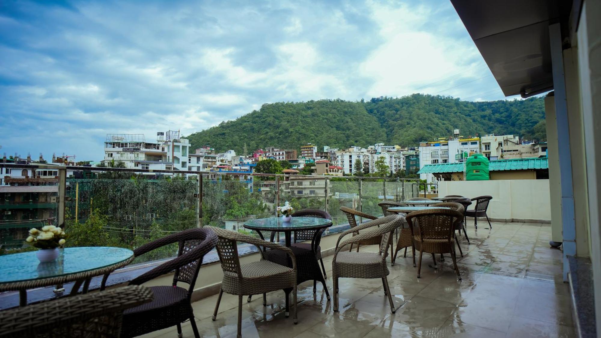 Hotel Lords Valley Rishīkesh Dış mekan fotoğraf