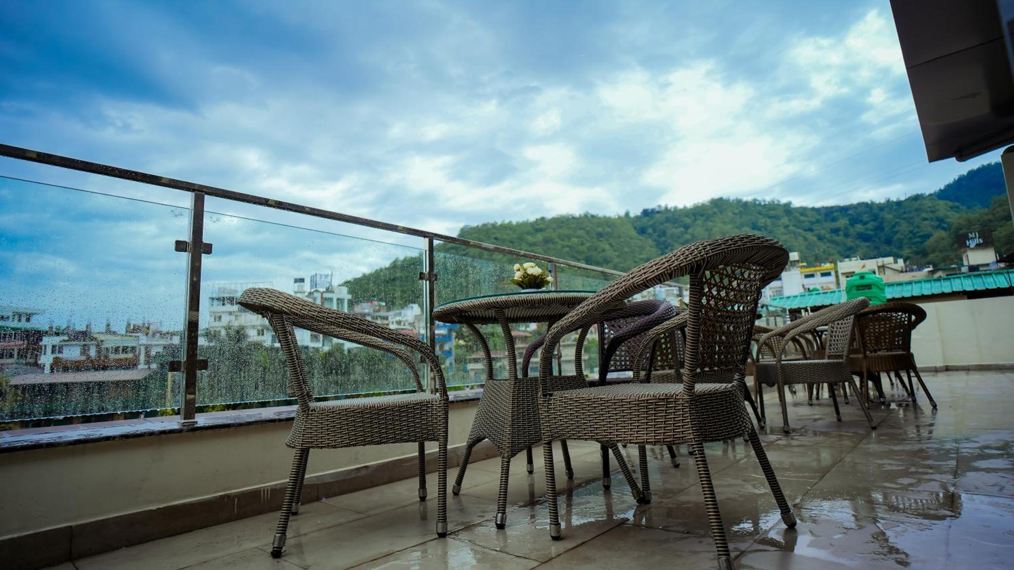 Hotel Lords Valley Rishīkesh Dış mekan fotoğraf