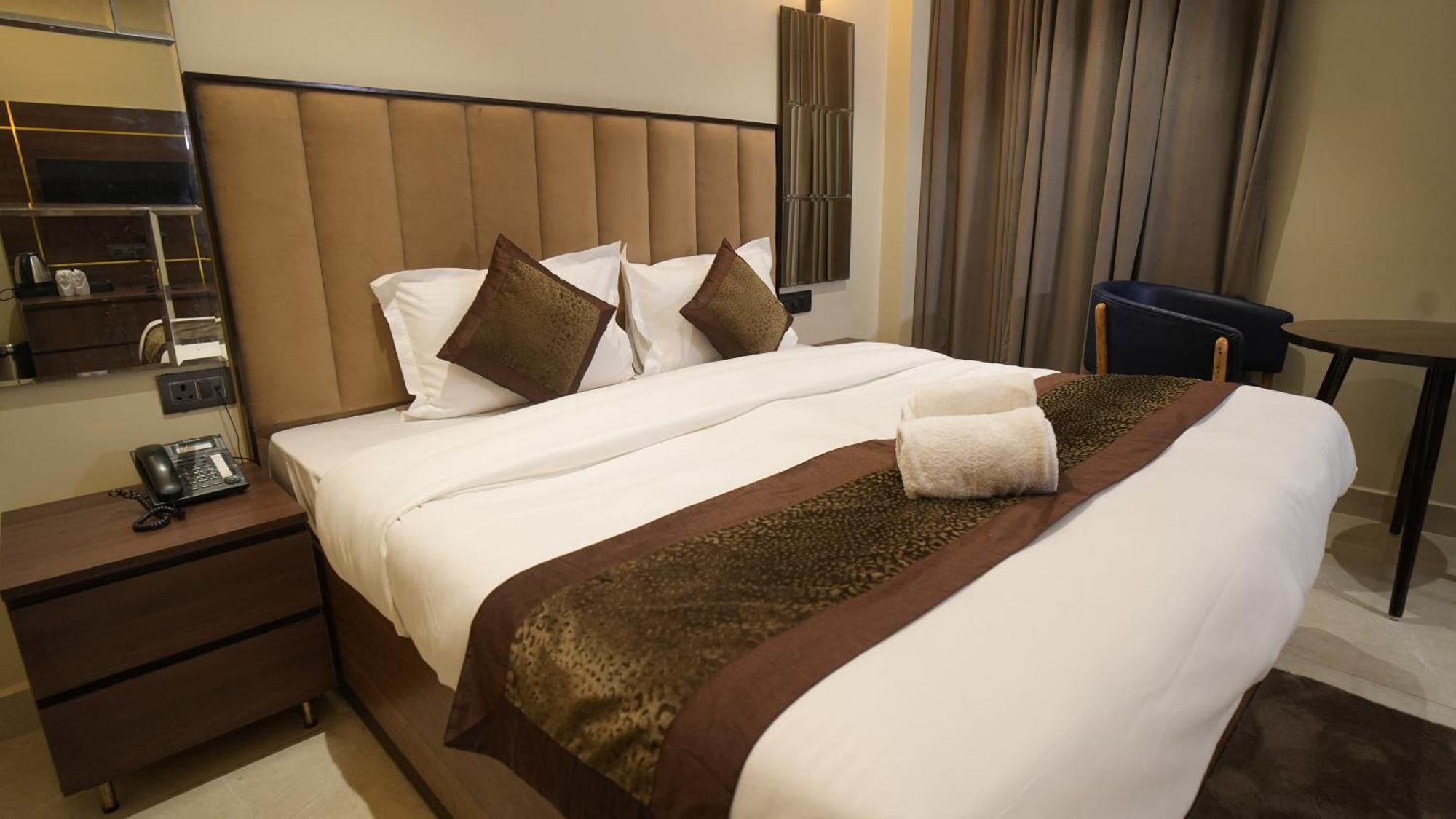 Hotel Lords Valley Rishīkesh Dış mekan fotoğraf