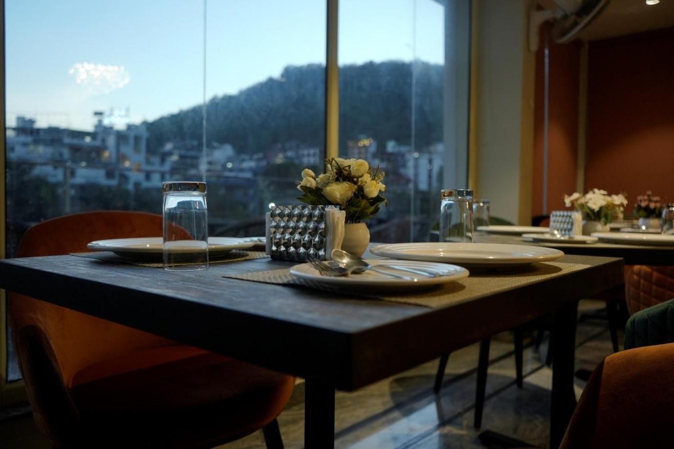 Hotel Lords Valley Rishīkesh Dış mekan fotoğraf