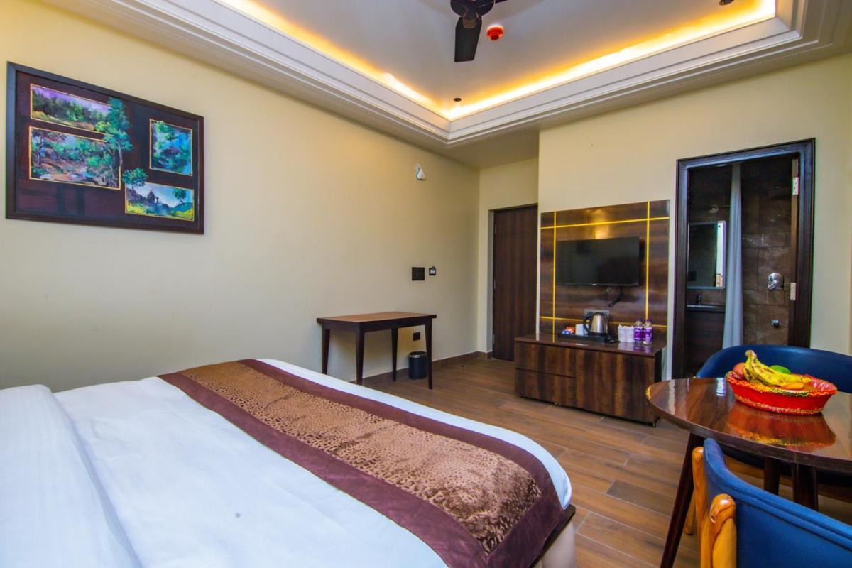 Hotel Lords Valley Rishīkesh Dış mekan fotoğraf